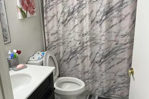 2000 Springdale Blvd, Palm Springs, FL 33461 - Photo 9