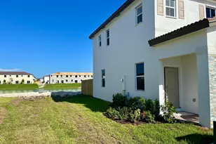 2776 SE 26th Ave, Homestead, FL 33035 - Photo 3