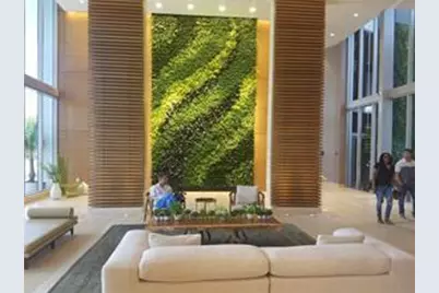 16385 Biscayne Boulevard #1018, North Miami Beach, FL 33160 - Photo 21