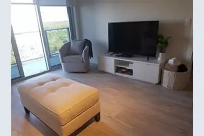 16385 Biscayne Boulevard #1018, North Miami Beach, FL 33160 - Photo 9