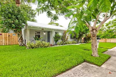 127 S 10th Street, Fort Pierce, FL 34950 - Photo 1