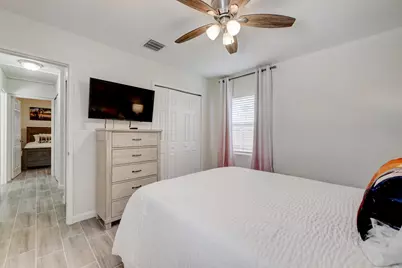 127 S 10th Street, Fort Pierce, FL 34950 - Photo 13