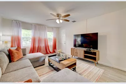 127 S 10th Street, Fort Pierce, FL 34950 - Photo 9