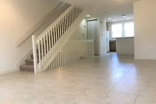 883 Millbrae Ct, West Palm Beach, FL 33401 - Photo 3