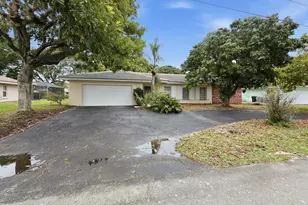 666 NW 11th Ave, Boca Raton, FL 33486 - Photo 13