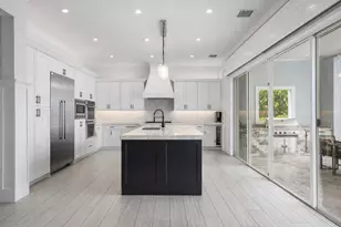 2100 Notre Dame Dr, Lake Worth Beach, FL 33460 - Photo 9