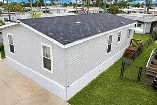 8516 SW 17th Ct, Davie, FL 33324 - Photo 3