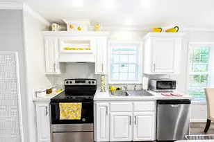 8516 SW 17th Ct, Davie, FL 33324 - Photo 9