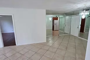 6361 N Falls Cir Dr, Lauderhill, FL 33319 - Photo 7