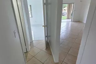 6361 N Falls Cir Dr, Lauderhill, FL 33319 - Photo 21