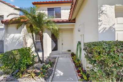 10253 Riverbend Terrace, Boca Raton, FL 33498 - Photo 3