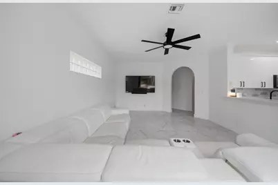 4752 NW 120th Way, Coral Springs, FL 33076 - Photo 9