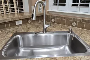 162 Plantation Blvd, Lake Worth Beach, FL 33467 - Photo 11