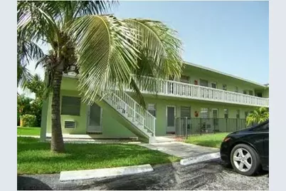 702 N L Street #13, Lake Worth Beach, FL 33460 - Photo 1
