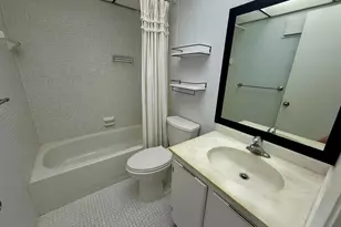 7850 W McNab Rd, Tamarac, FL 33321 - Photo 17