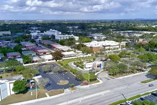 7850 W McNab Rd, Tamarac, FL 33321 - Photo 27