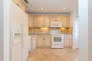 2641 Gately Dr W, West Palm Beach, FL 33415 - Photo 13