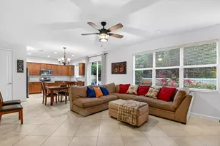 4652 Capital Dr, Lake Worth, FL 33463 - Photo 7