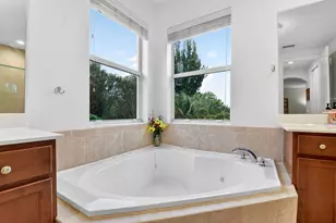 4652 Capital Dr, Lake Worth, FL 33463 - Photo 23