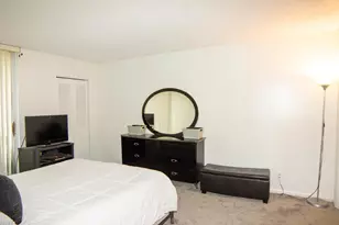 3301 NW 47th Terrace, Lauderdale Lakes, FL 33319 - Photo 9