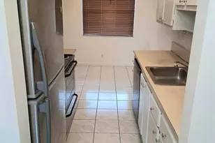 3301 NW 47th Terrace, Lauderdale Lakes, FL 33319 - Photo 11