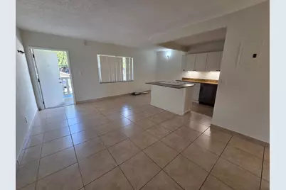 1414 NE 5th Terrace #10, Fort Lauderdale, FL 33304 - Photo 1