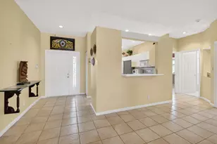 10585 Royal Caribbean Cir, Boynton Beach, FL 33437 - Photo 11
