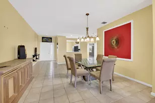 10585 Royal Caribbean Cir, Boynton Beach, FL 33437 - Photo 5