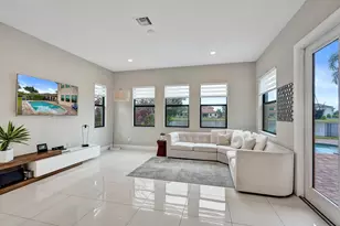 11965 S Baypoint Cir, Parkland, FL 33076 - Photo 17