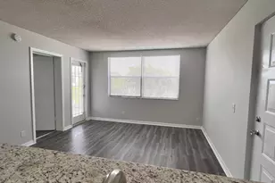 718 Executive Center Dr, West Palm Beach, FL 33401 - Photo 7