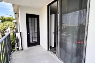 718 Executive Center Dr, West Palm Beach, FL 33401 - Photo 15