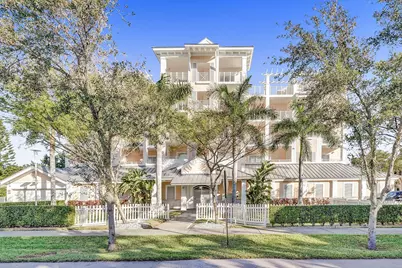 1931 NE 2nd St #302, Deerfield Beach, FL 33441 - Photo 3