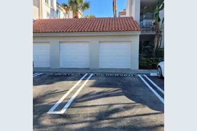 11029 Legacy Boulevard #204, Palm Beach Gardens, FL 33410 - Photo 3