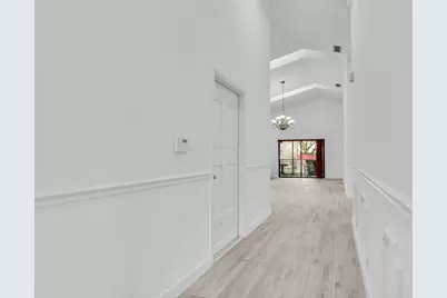 7619 Silver Woods Court, Boca Raton, FL 33433 - Photo 3