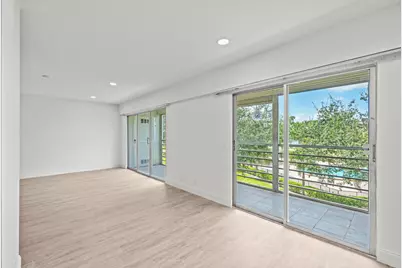 204 Mansfield E #204, Boca Raton, FL 33434 - Photo 5