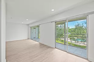 204 Mansfield E, Boca Raton, FL 33434 - Photo 5