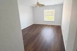 828 Greenleaf Cir, Vero Beach, FL 32960 - Photo 7