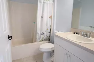 828 Greenleaf Cir, Vero Beach, FL 32960 - Photo 17