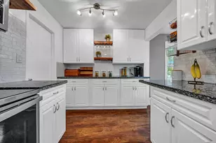 2105 Alfred Dr, Boynton Beach, FL 33426 - Photo 17