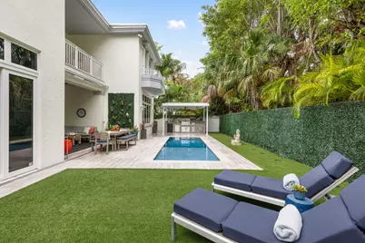 24 Grand Bay Estates Circle, Key Biscayne, FL 33149 - Photo 47