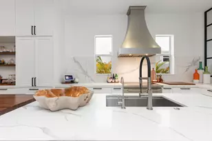 24 Grand Bay Estates Cir, Key Biscayne, FL 33149 - Photo 13