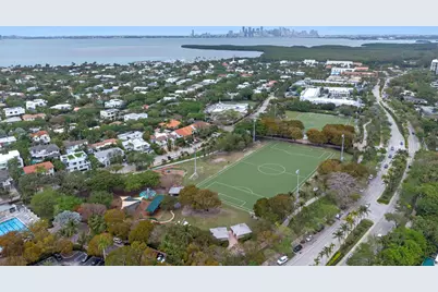 24 Grand Bay Estates Circle, Key Biscayne, FL 33149 - Photo 63