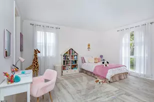 24 Grand Bay Estates Cir, Key Biscayne, FL 33149 - Photo 31