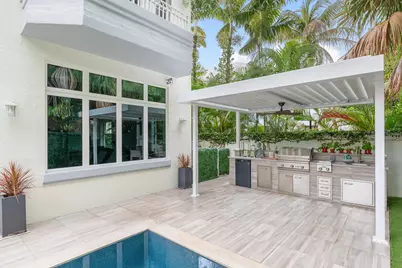 24 Grand Bay Estates Circle, Key Biscayne, FL 33149 - Photo 49