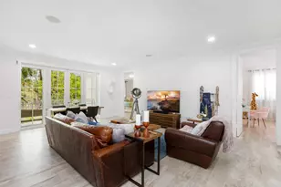 24 Grand Bay Estates Cir, Key Biscayne, FL 33149 - Photo 39