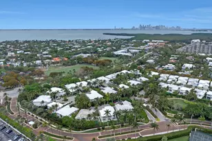 24 Grand Bay Estates Cir, Key Biscayne, FL 33149 - Photo 59
