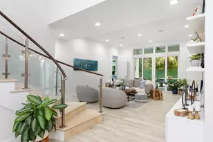 24 Grand Bay Estates Cir, Key Biscayne, FL 33149 - Photo 3