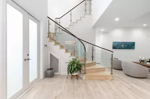 24 Grand Bay Estates Cir, Key Biscayne, FL 33149 - Photo 3