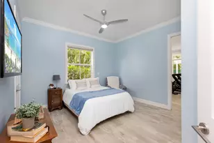24 Grand Bay Estates Cir, Key Biscayne, FL 33149 - Photo 21