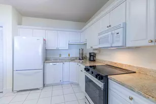 12356 Harbour Ridge Blvd, Palm City, FL 34990 - Photo 9